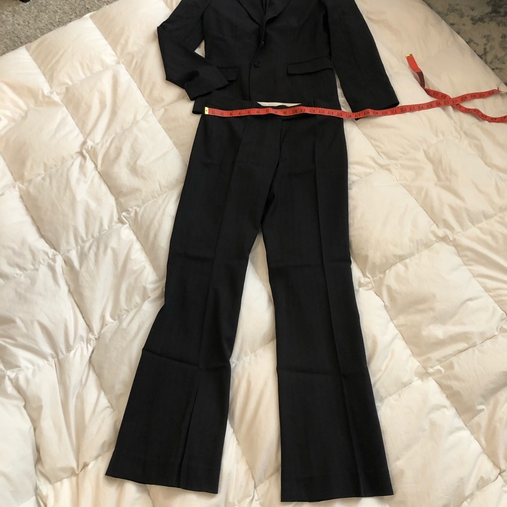 ElieTahari pantsuit-๐ผSize 4๐ผ๐ผ - Picture 11 of 15